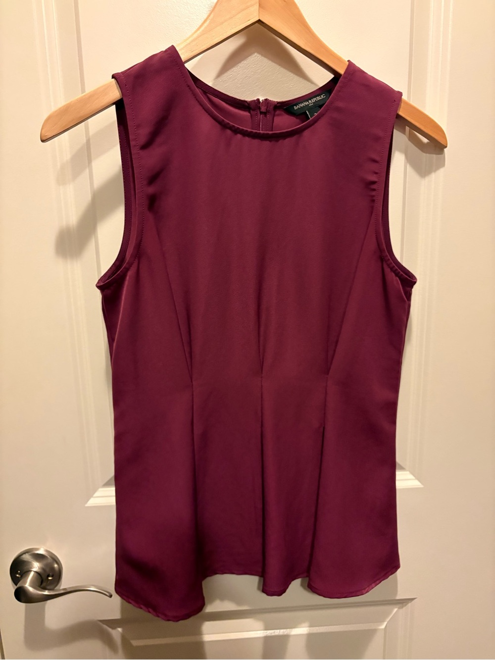 Banana Republic Sleeveless Silky Pleated Blouse- Wine